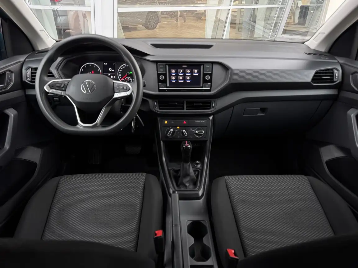 VOLKSWAGEN T-CROSS