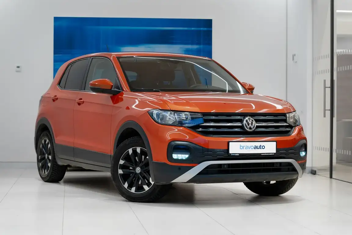 VOLKSWAGEN T-CROSS