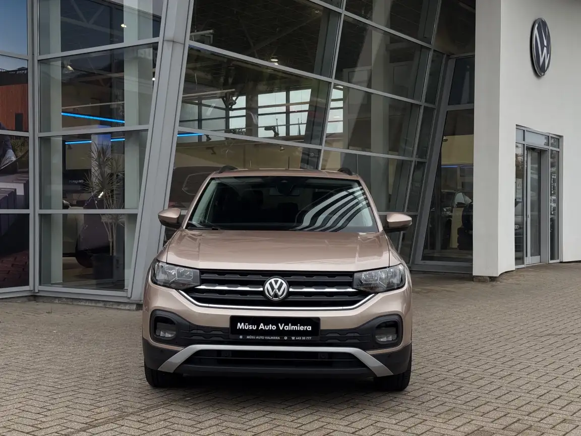 VOLKSWAGEN T-CROSS
