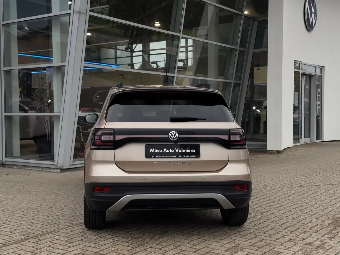 VOLKSWAGEN T-CROSS