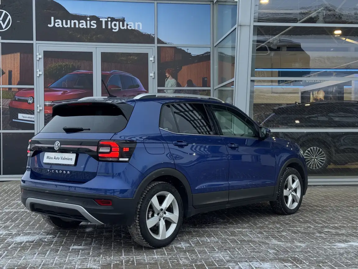 VOLKSWAGEN T-CROSS