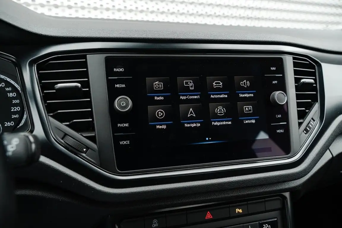 VOLKSWAGEN T-ROC