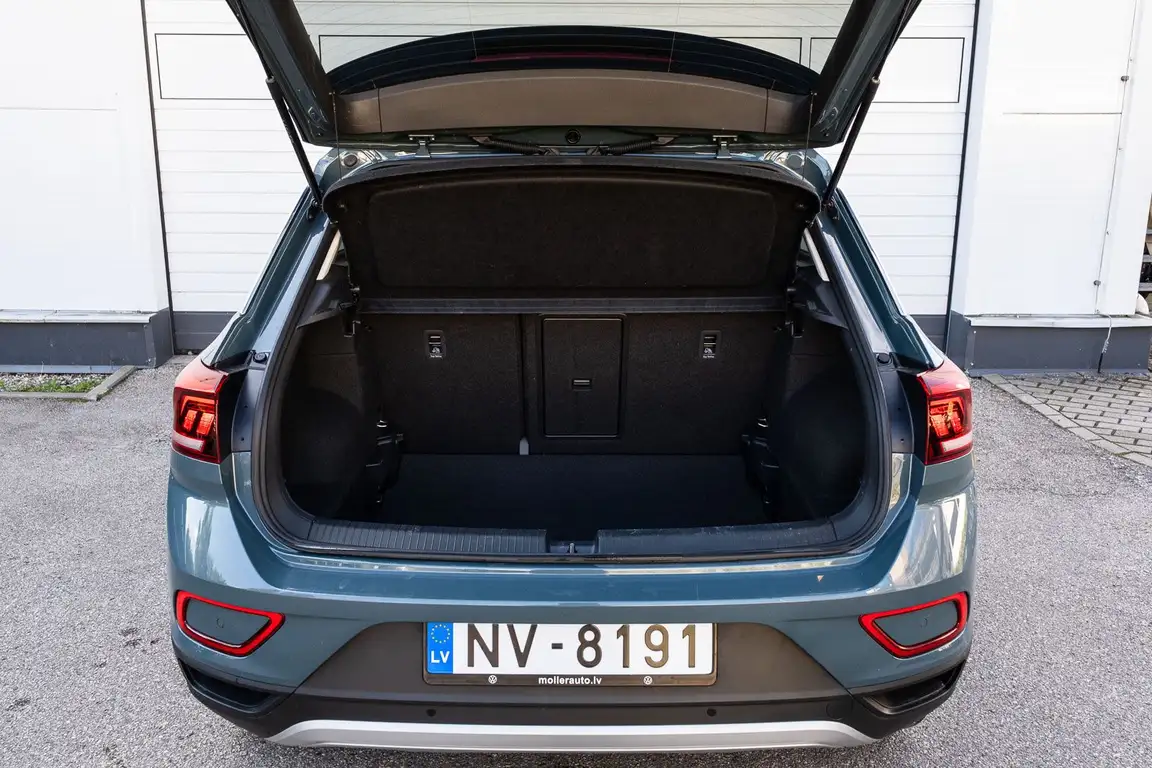 VOLKSWAGEN T-ROC
