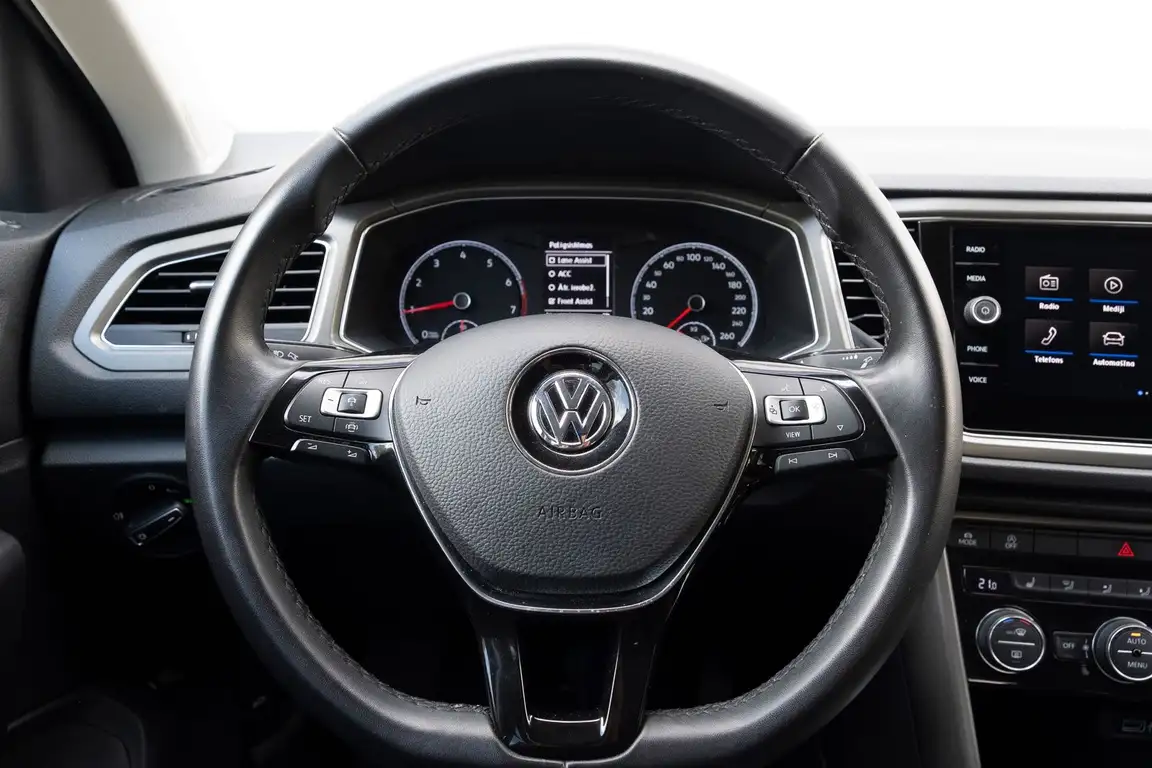 VOLKSWAGEN T-ROC
