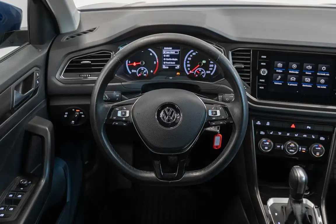 VOLKSWAGEN T-ROC