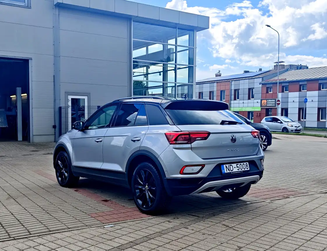 VOLKSWAGEN T-ROC