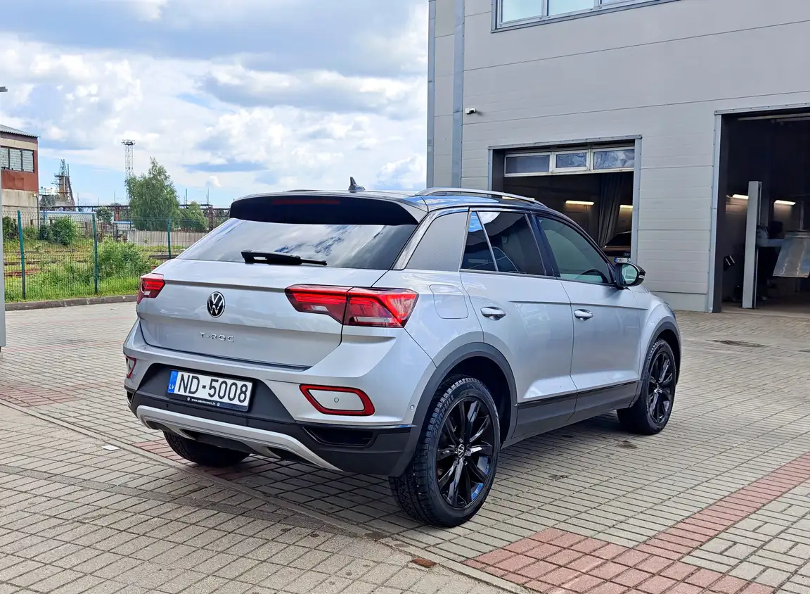 VOLKSWAGEN T-ROC