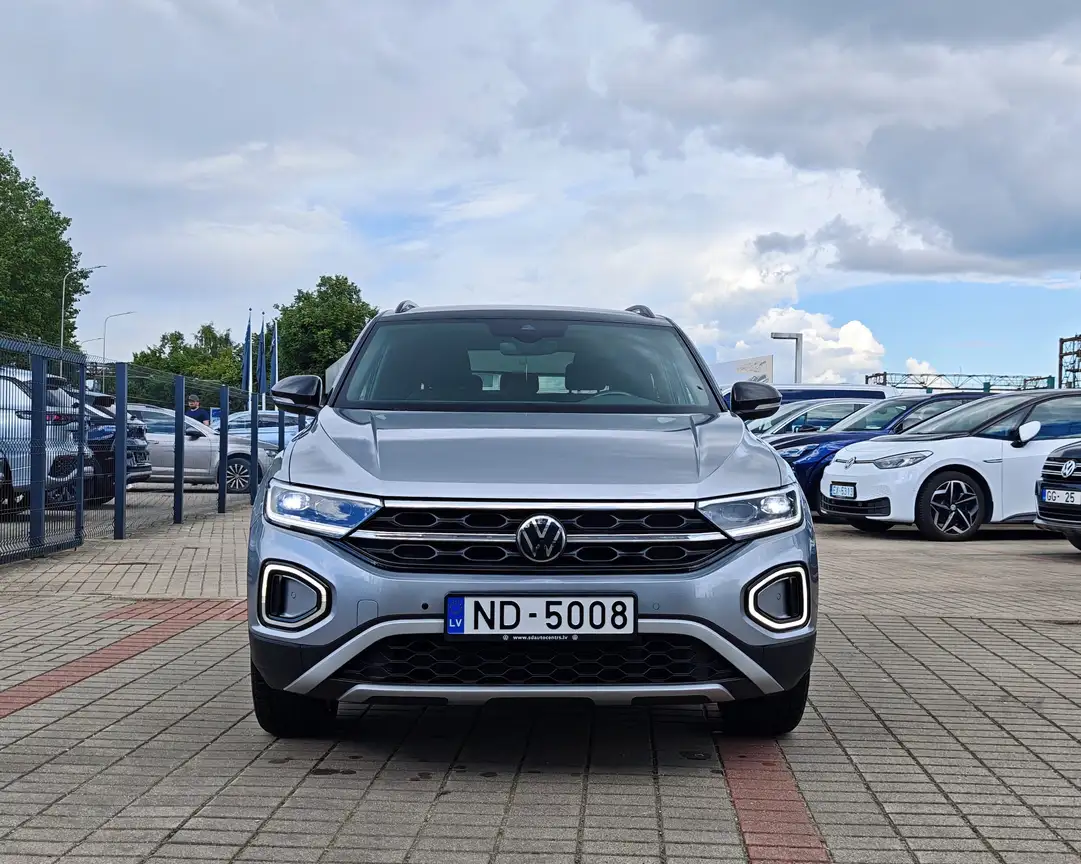 VOLKSWAGEN T-ROC