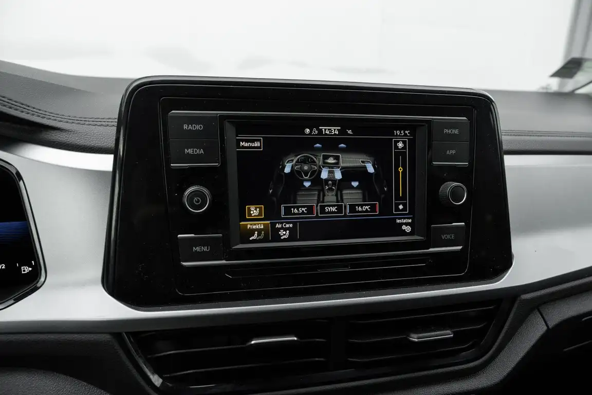 VOLKSWAGEN T-ROC