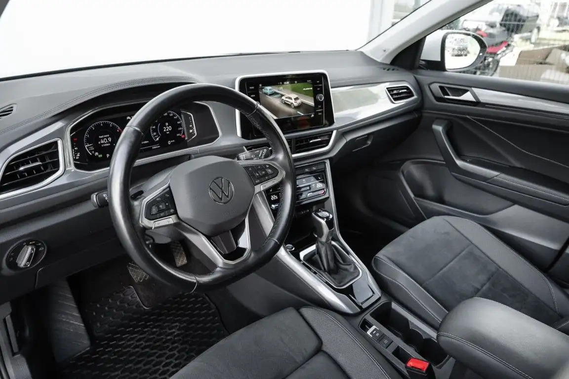 VOLKSWAGEN T-ROC