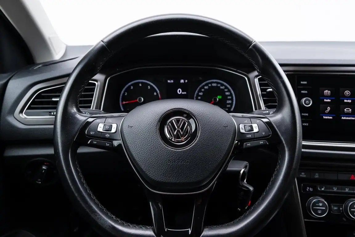 VOLKSWAGEN T-ROC
