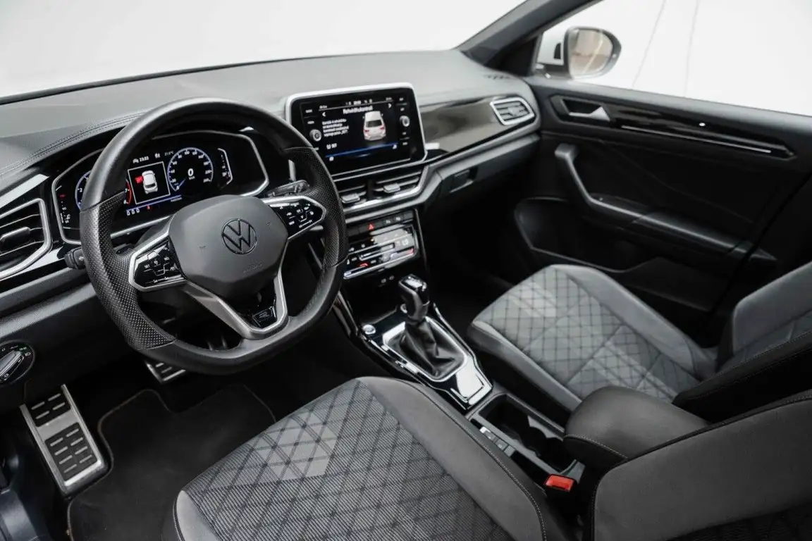 VOLKSWAGEN T-ROC