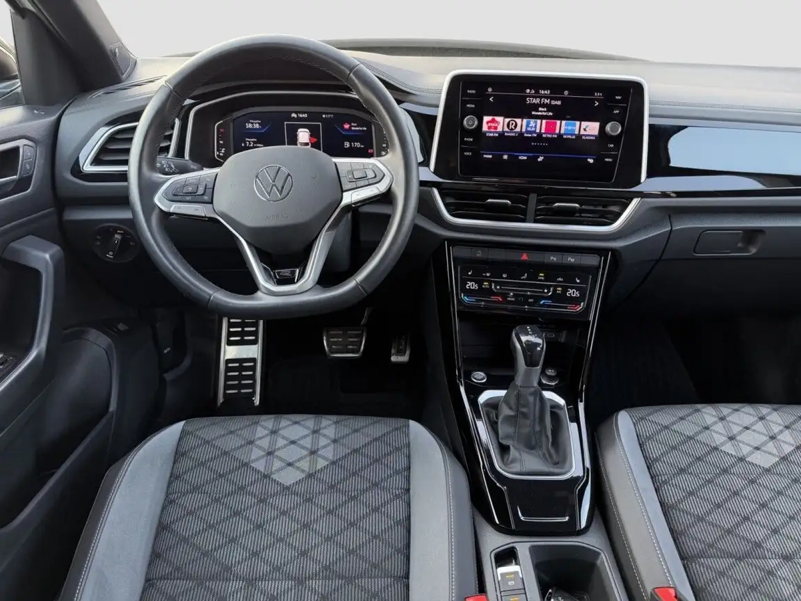 VOLKSWAGEN T-ROC