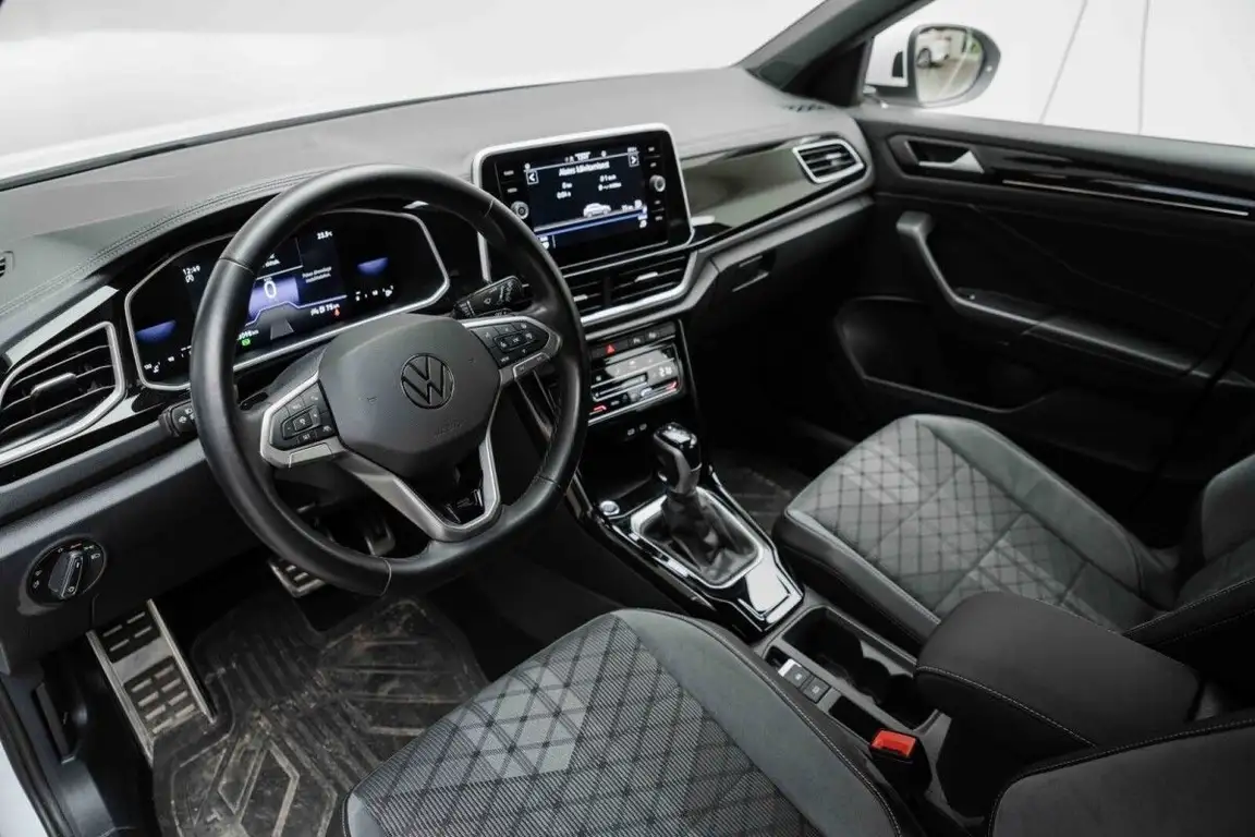 VOLKSWAGEN T-ROC