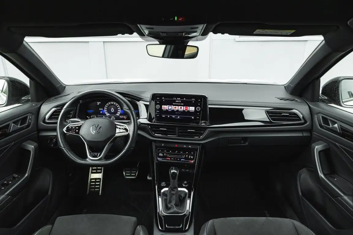 VOLKSWAGEN T-ROC
