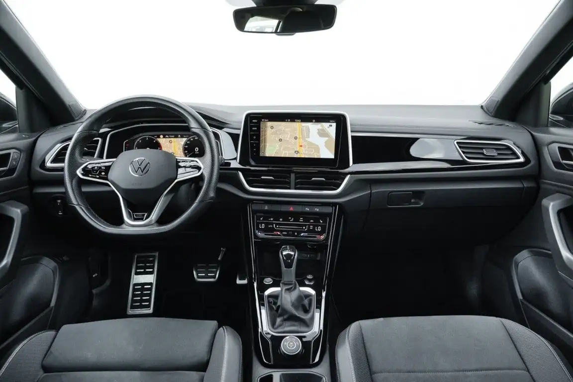 VOLKSWAGEN T-ROC