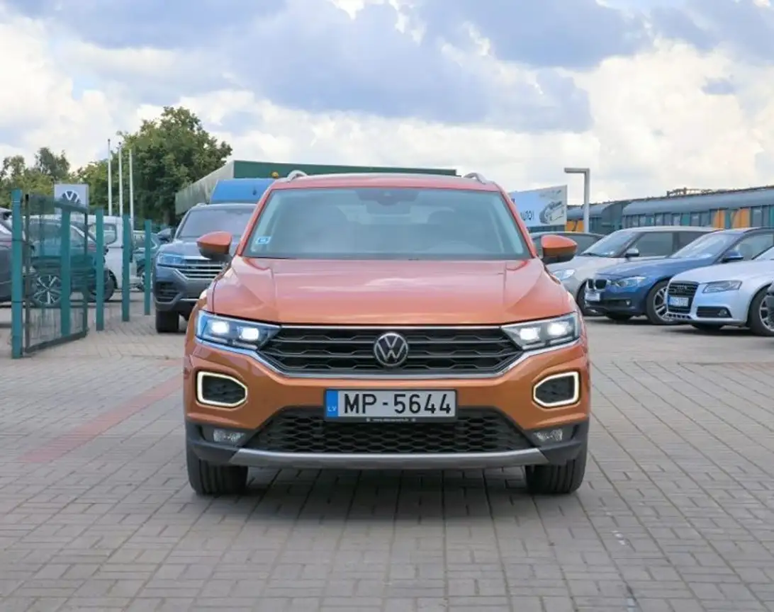 VOLKSWAGEN T-ROC