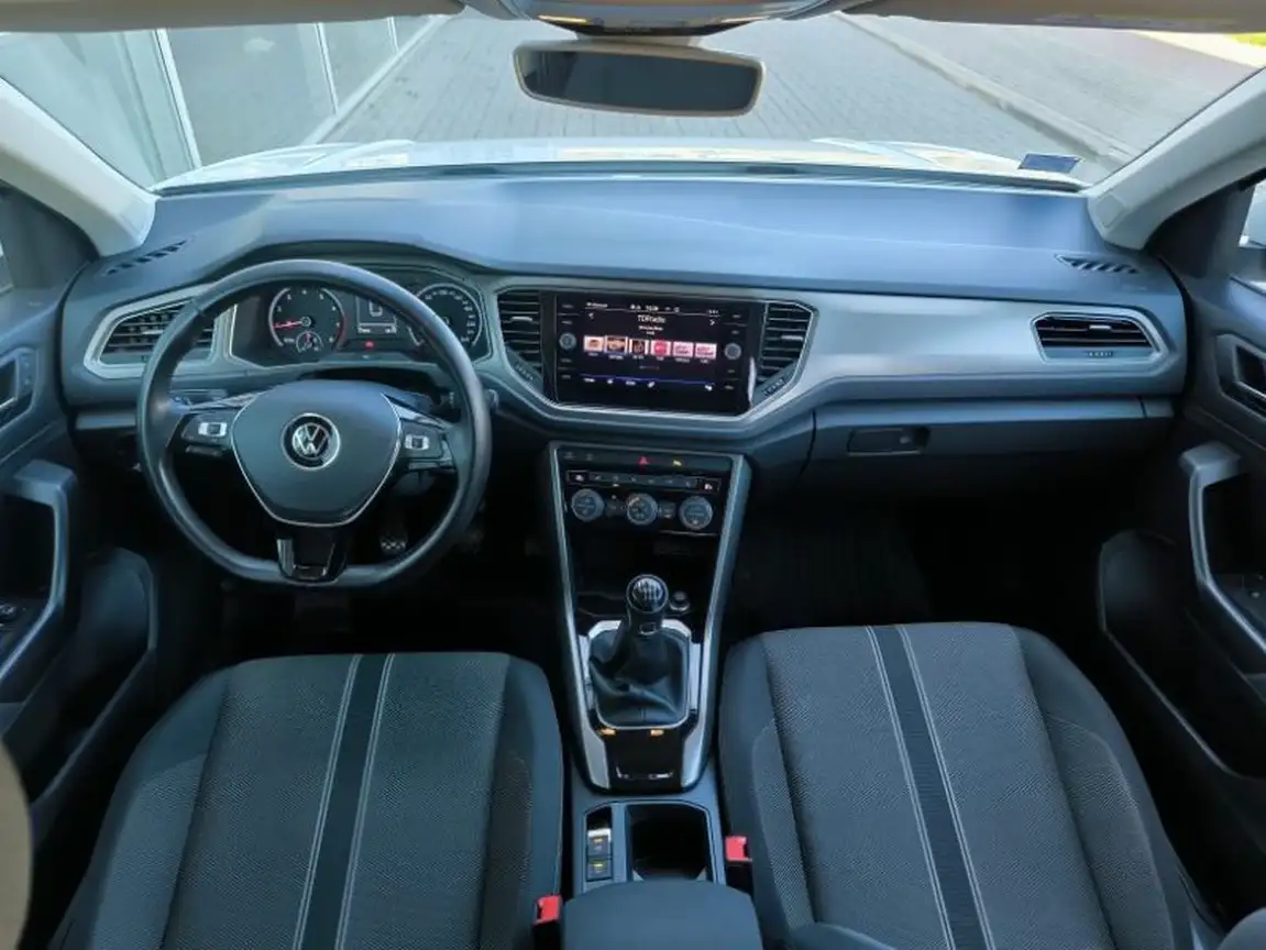 VOLKSWAGEN T-ROC