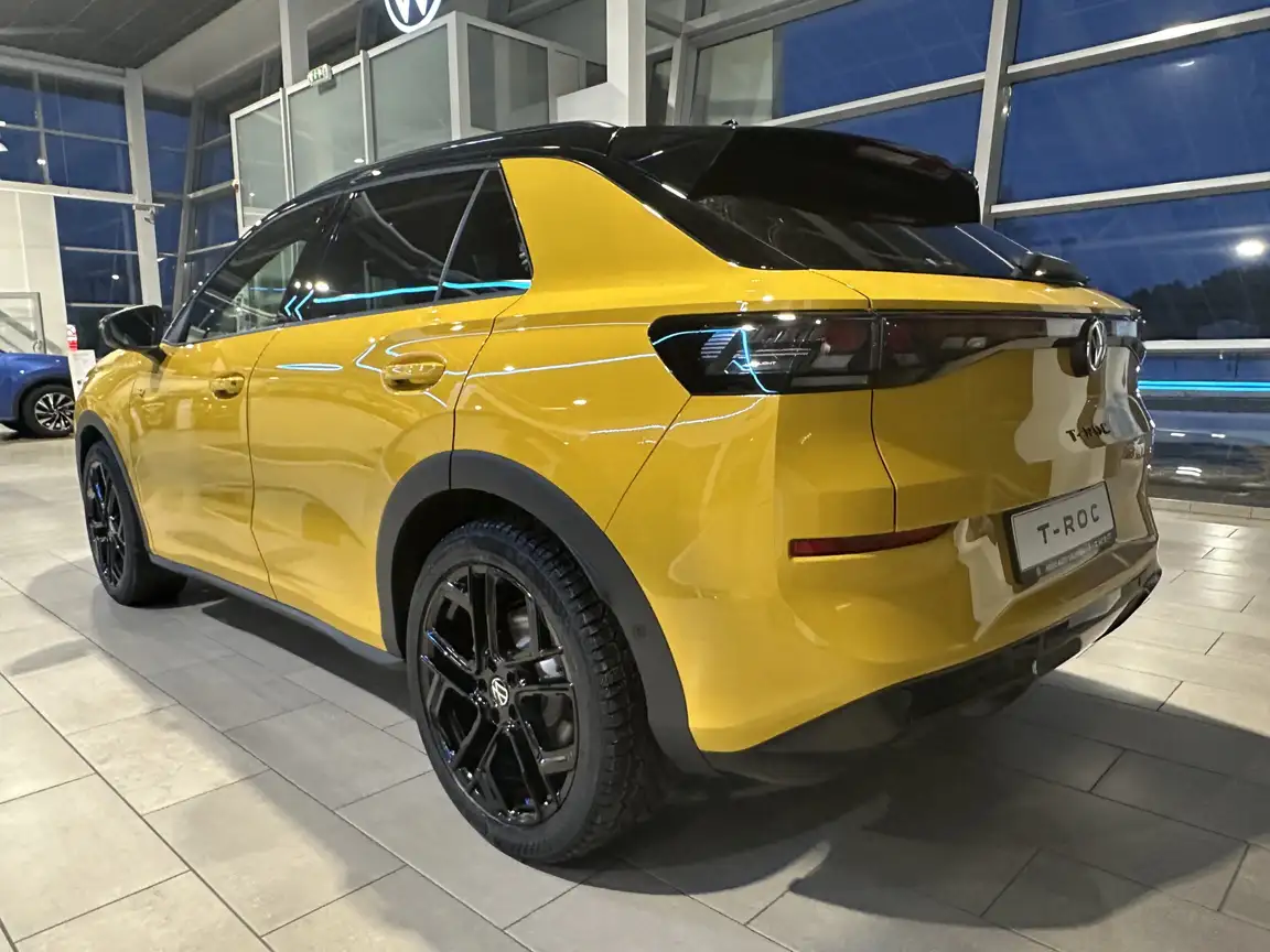 VOLKSWAGEN T-ROC