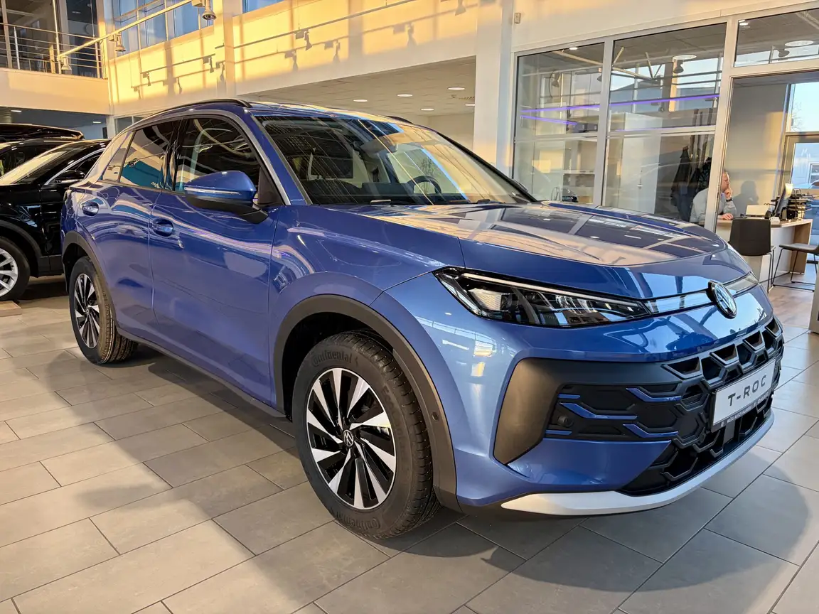VOLKSWAGEN T-ROC
