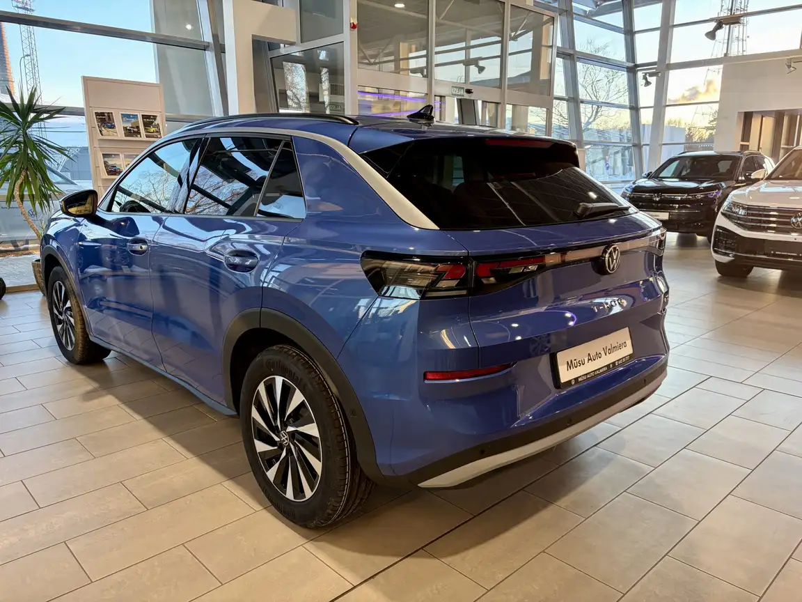 VOLKSWAGEN T-ROC