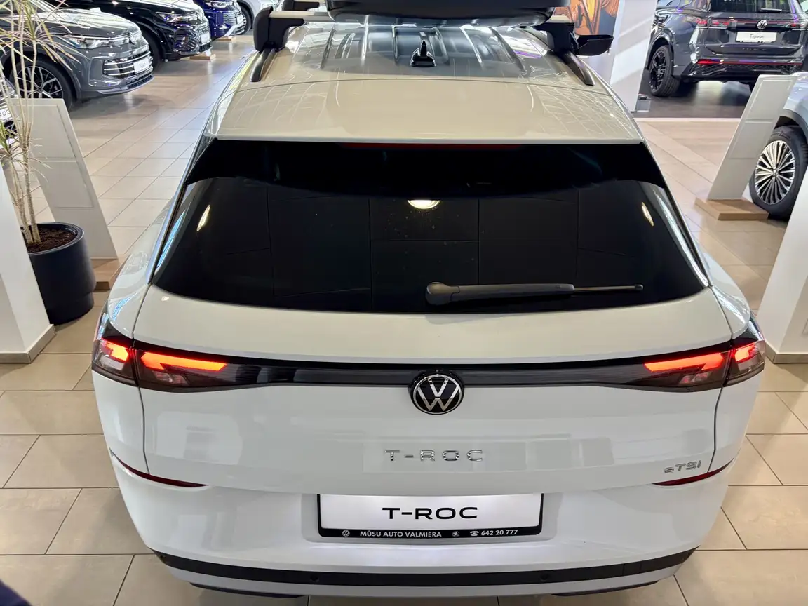 VOLKSWAGEN T-ROC
