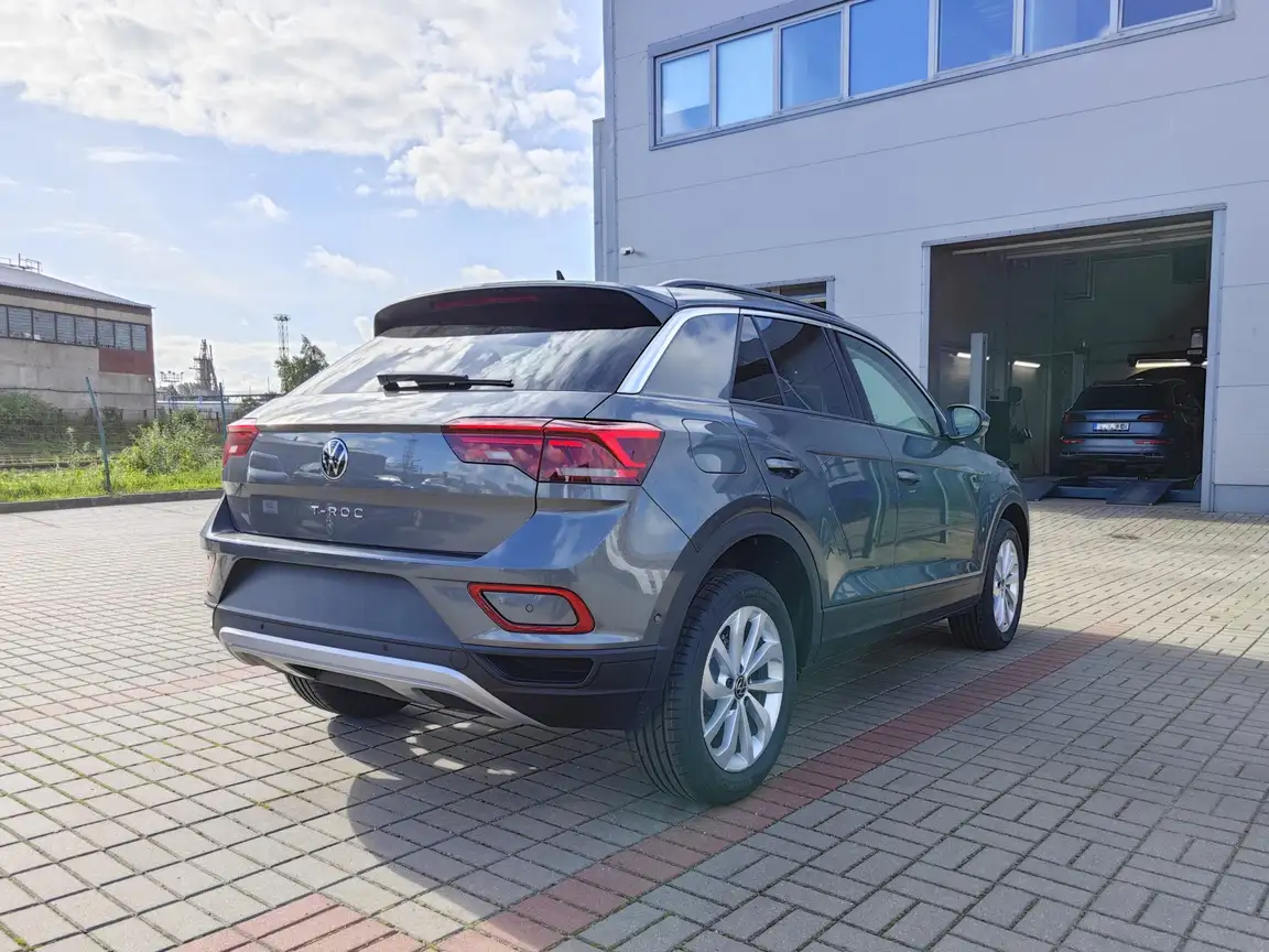 VOLKSWAGEN T-ROC