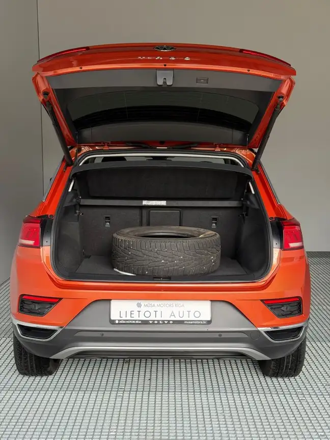 VOLKSWAGEN T-ROC