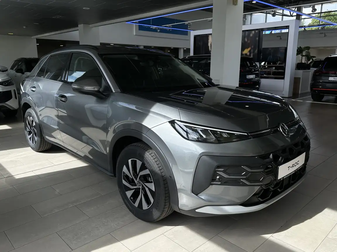 VOLKSWAGEN T-ROC