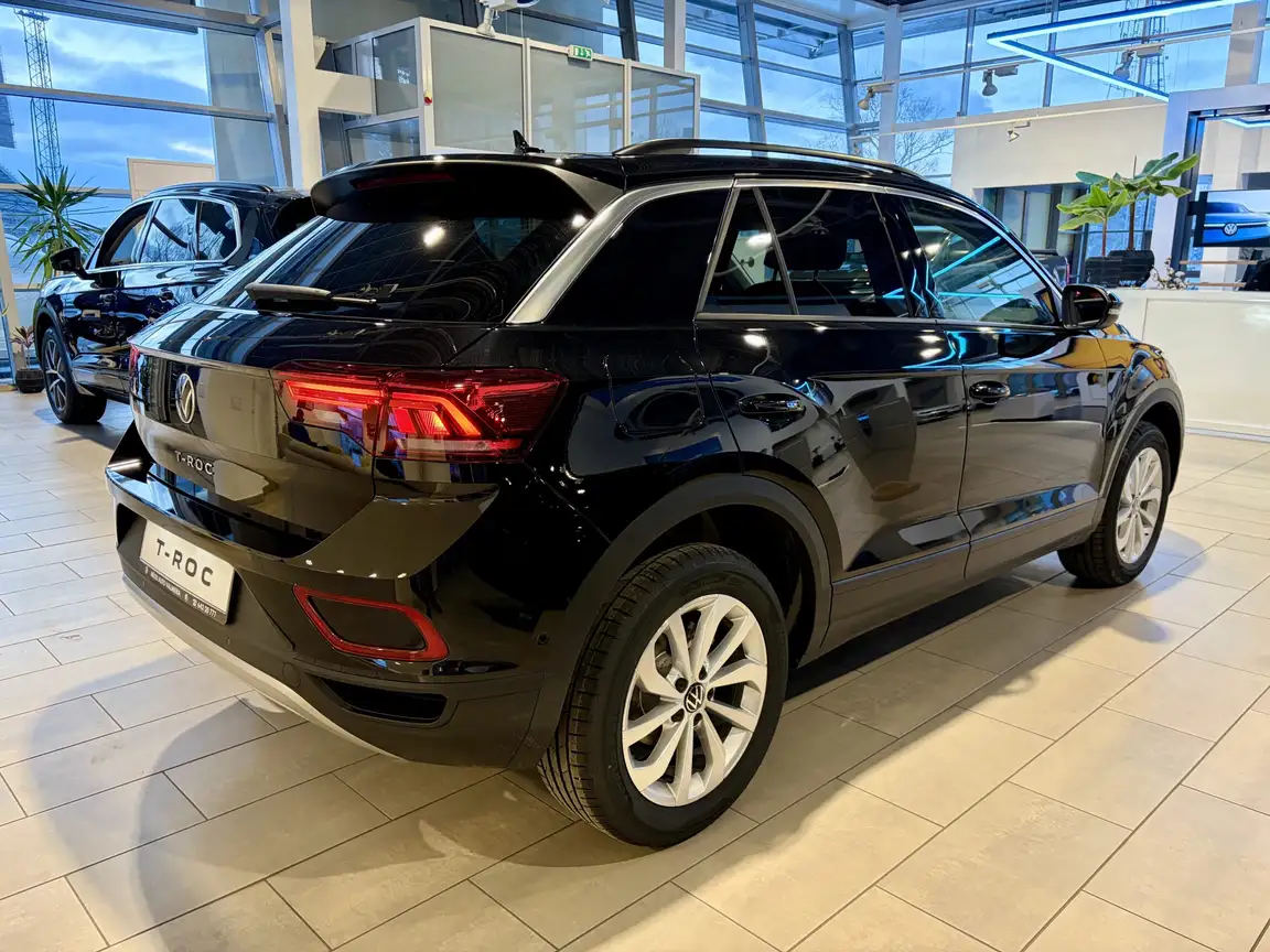 VOLKSWAGEN T-ROC