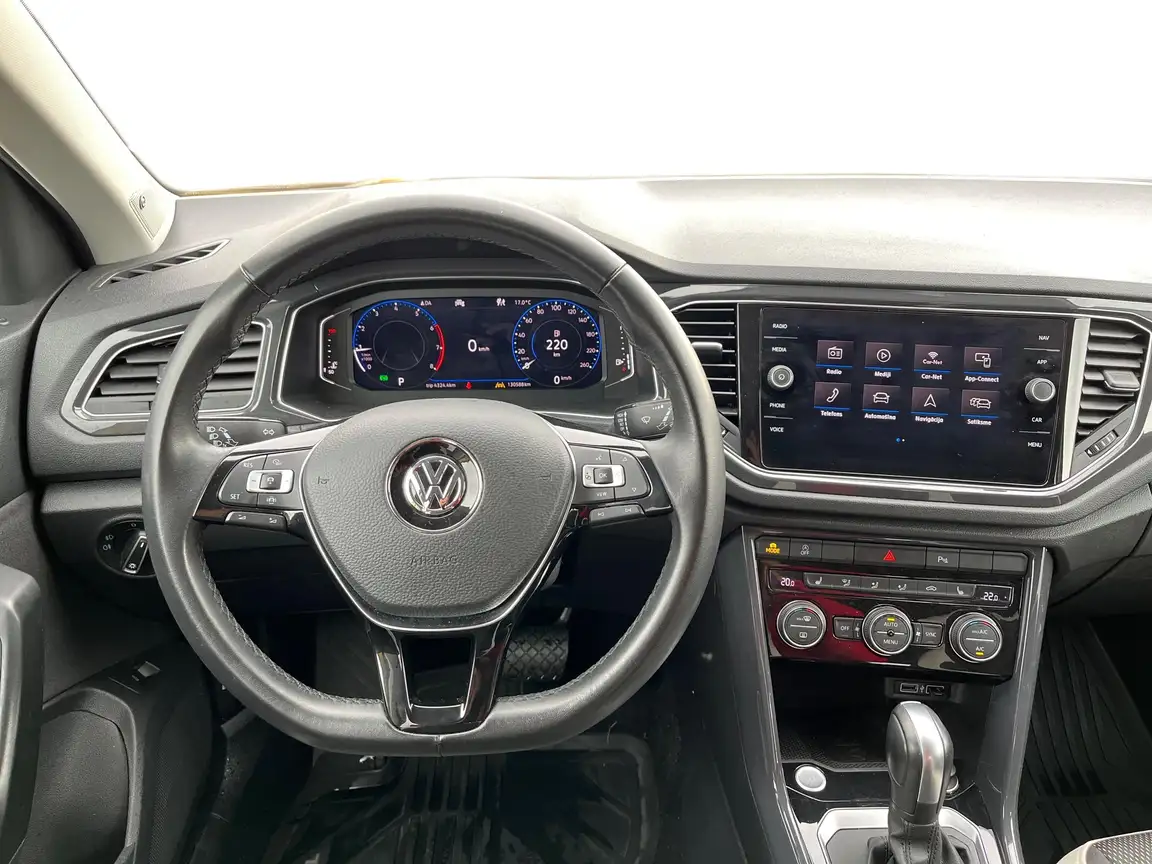 VOLKSWAGEN T-ROC