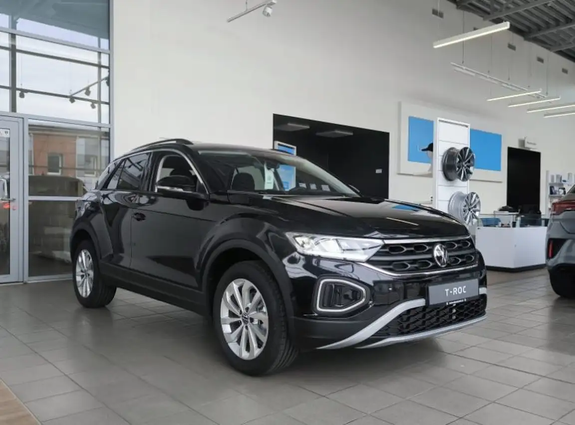VOLKSWAGEN T-ROC