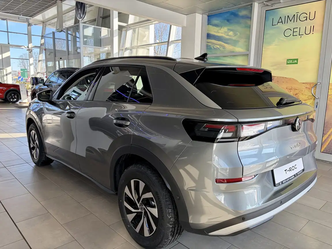 VOLKSWAGEN T-ROC