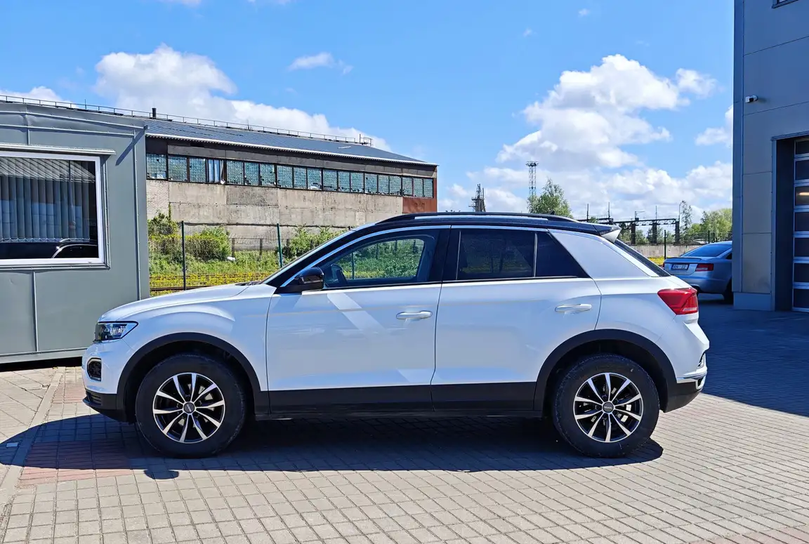 VOLKSWAGEN T-ROC