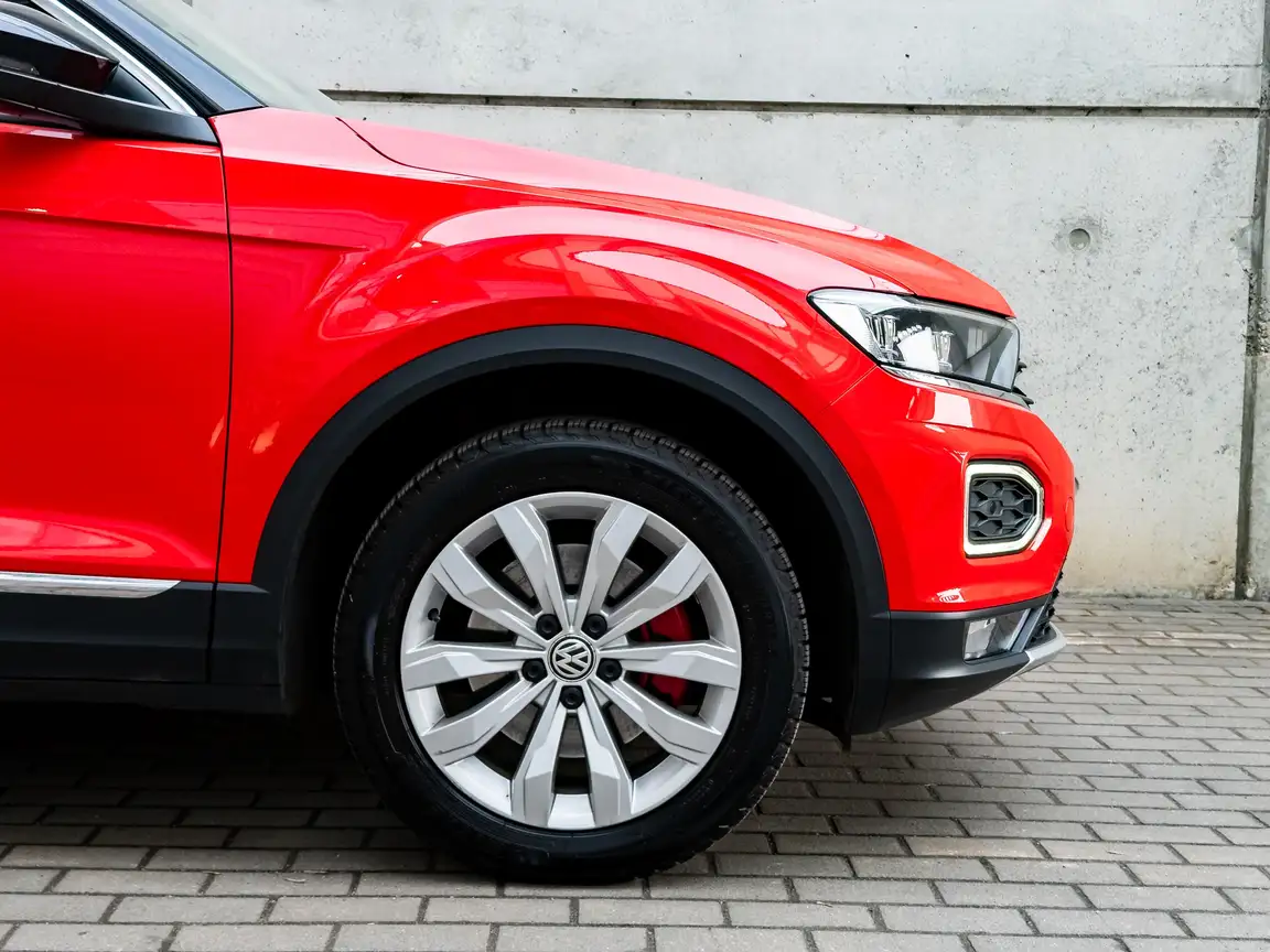 VOLKSWAGEN T-ROC