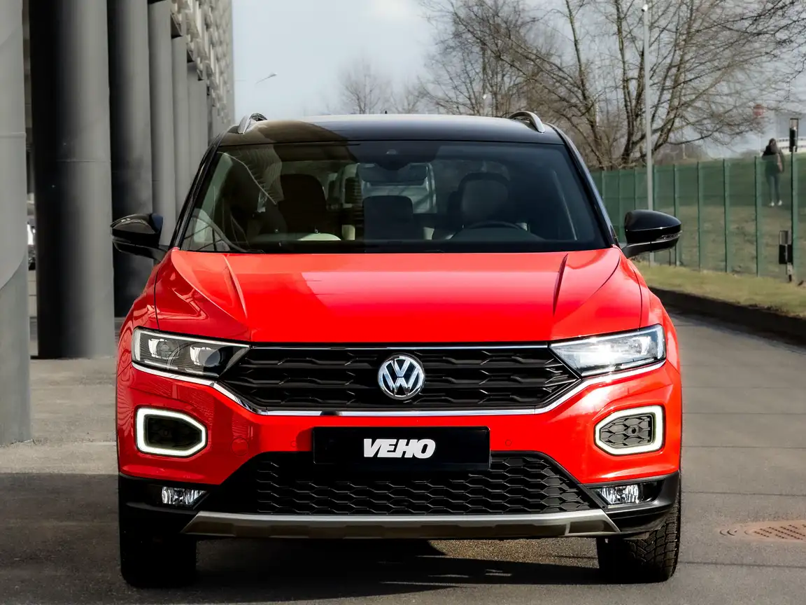 VOLKSWAGEN T-ROC