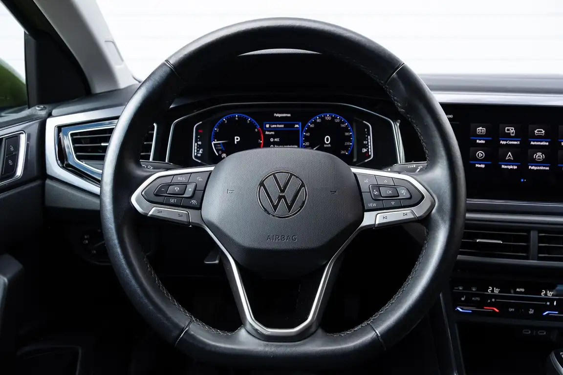 VOLKSWAGEN TAIGO