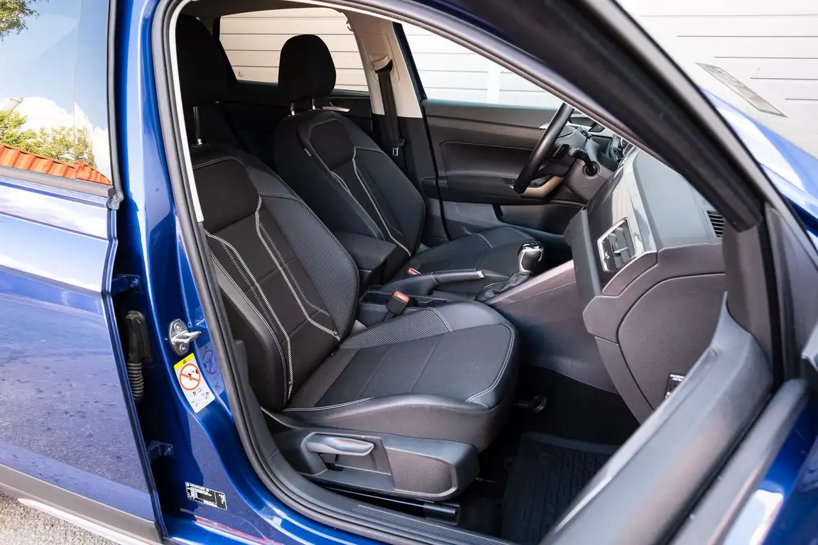 VOLKSWAGEN TAIGO