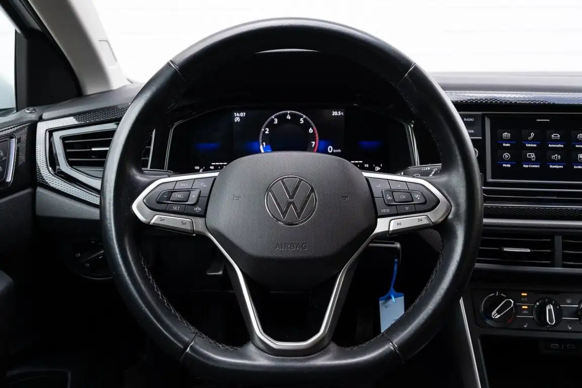 VOLKSWAGEN TAIGO