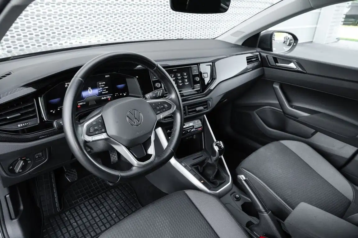 VOLKSWAGEN TAIGO