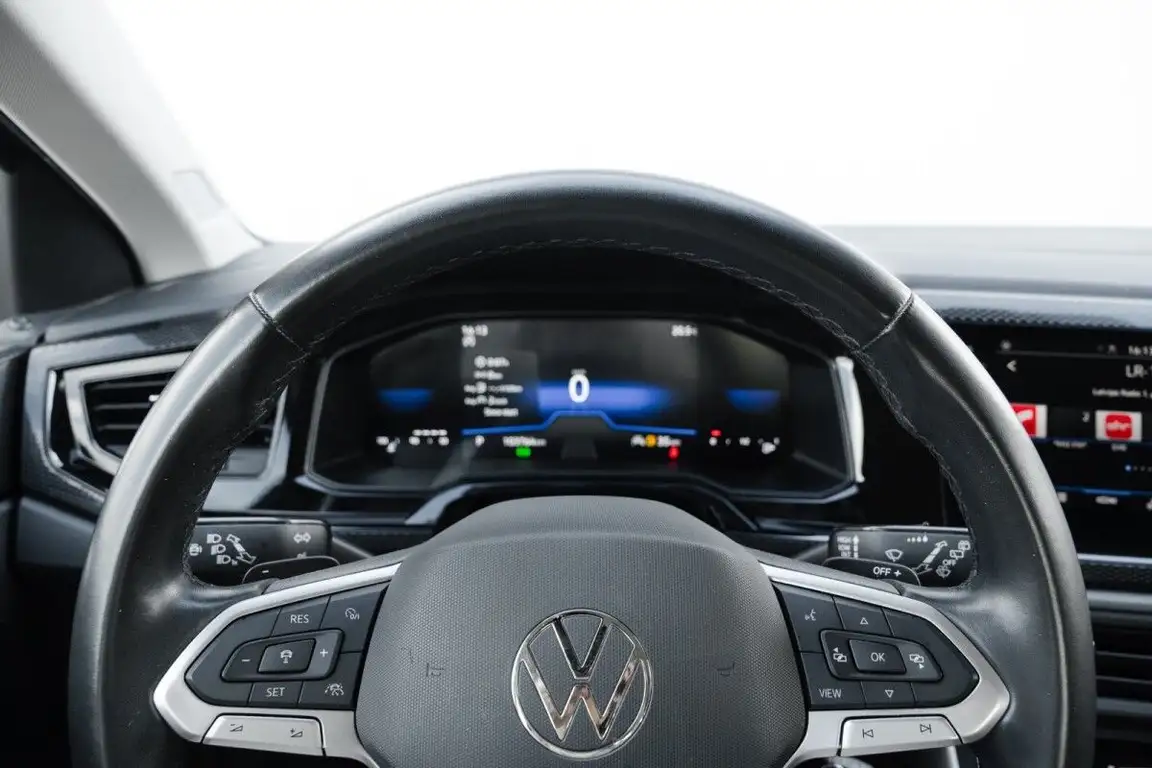 VOLKSWAGEN TAIGO