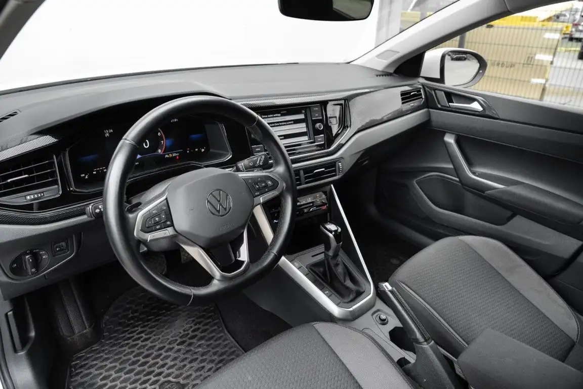 VOLKSWAGEN TAIGO