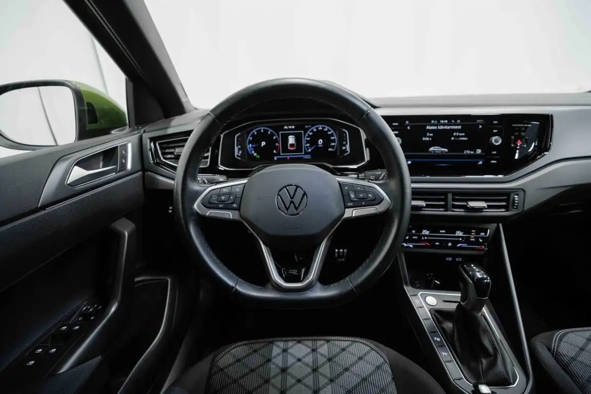 VOLKSWAGEN TAIGO