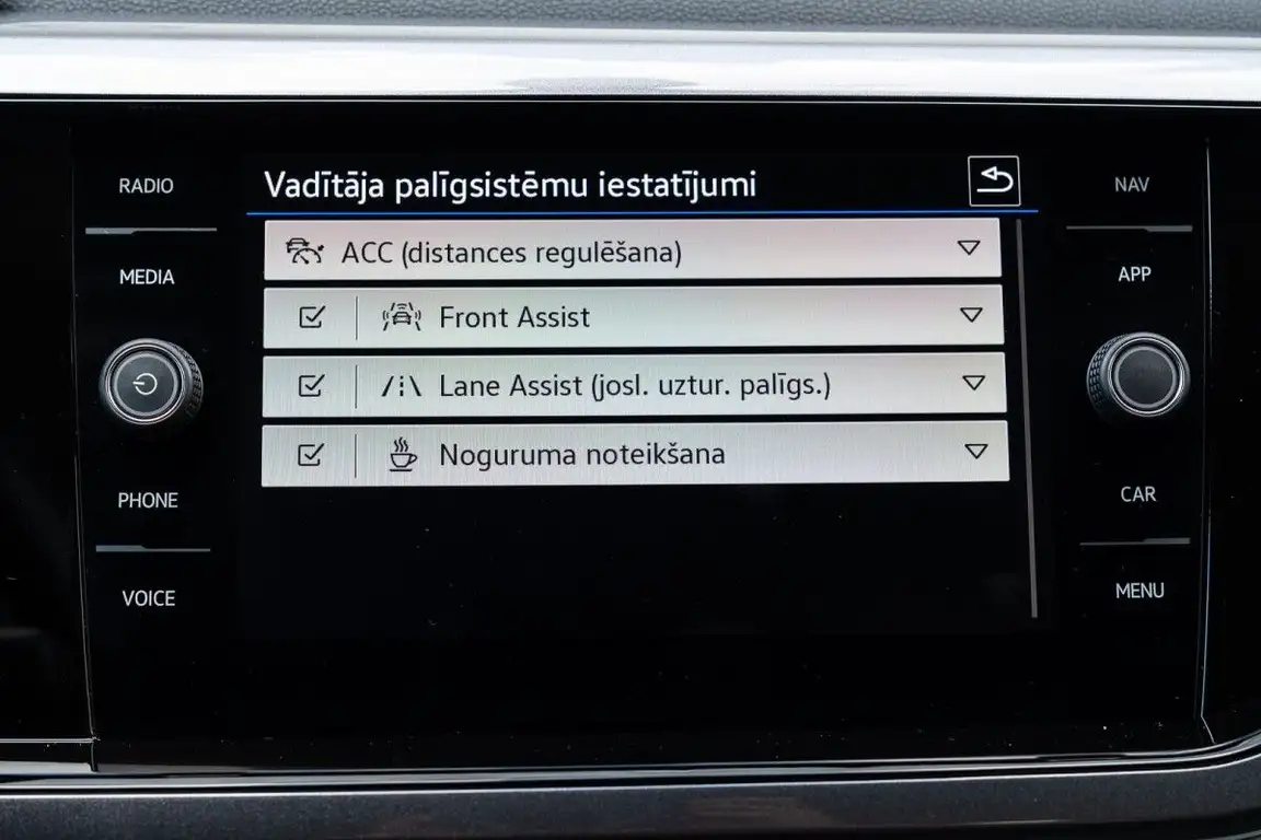 VOLKSWAGEN TAIGO