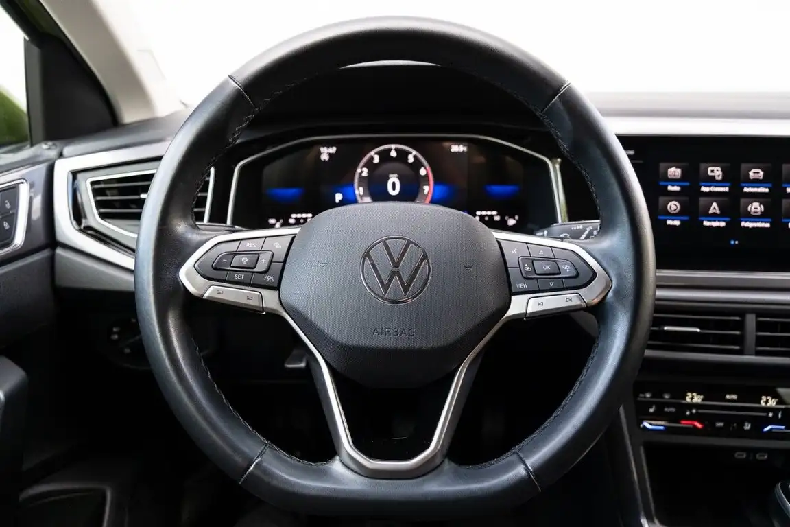 VOLKSWAGEN TAIGO