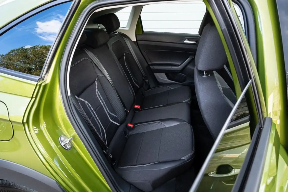 VOLKSWAGEN TAIGO