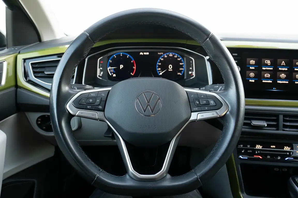 VOLKSWAGEN TAIGO