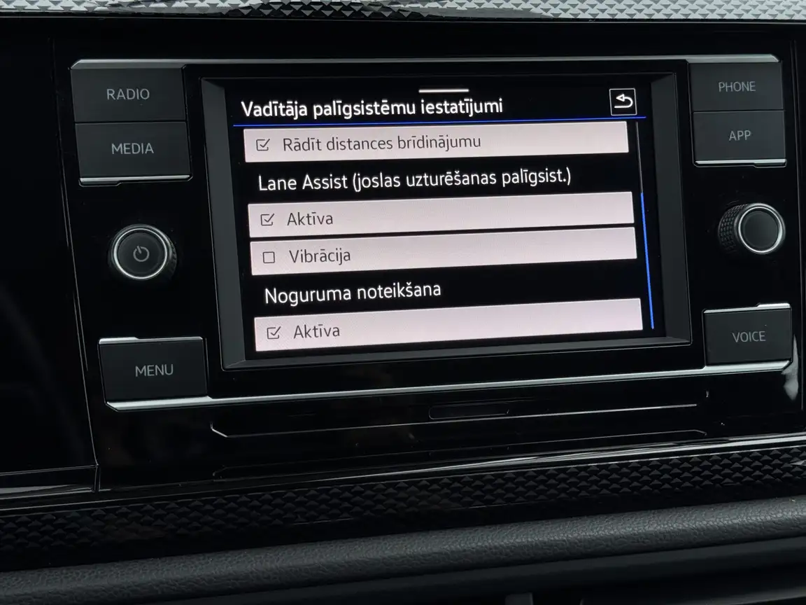VOLKSWAGEN TAIGO