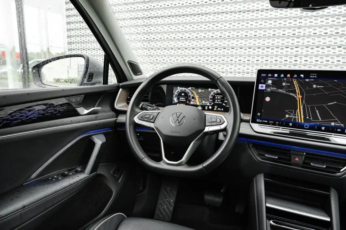 VOLKSWAGEN TAYRON