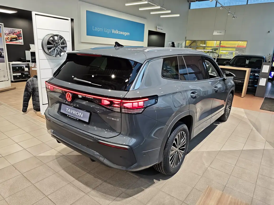 VOLKSWAGEN TAYRON